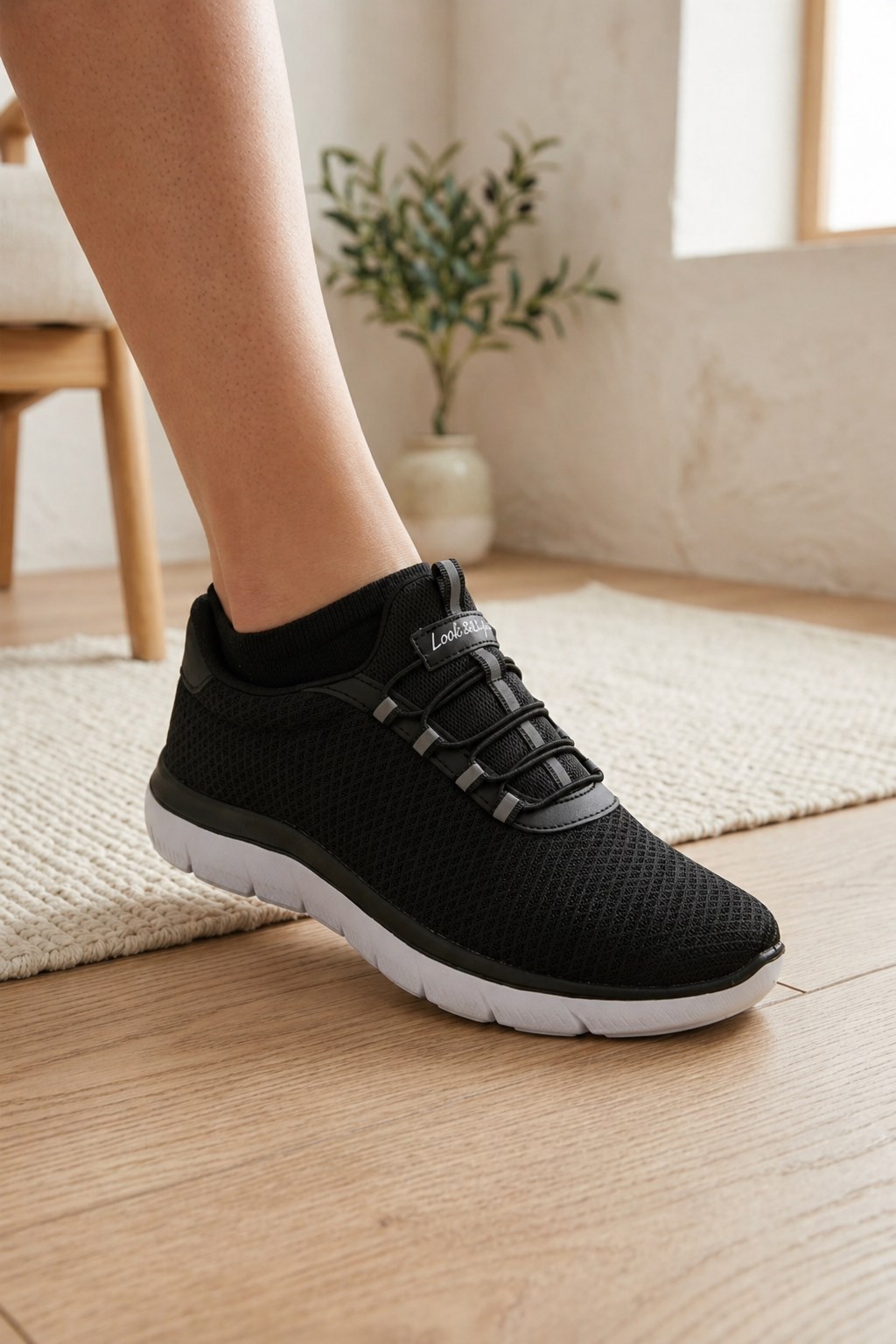 Siyah Beyaz Kadın Günlük Sneaker Yazlık Fileli Spor Ayakkabı