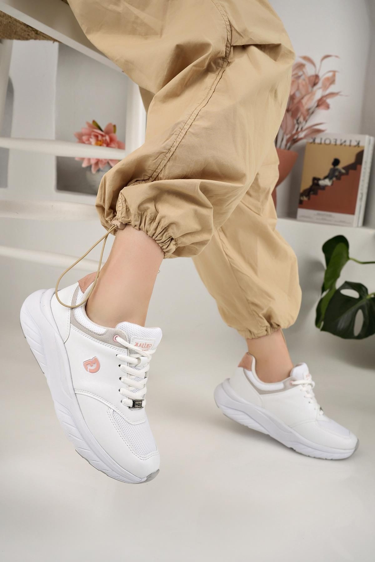 Bej Pudra Ortopedik Konforlu Kadın Spor Ayakkabı Günlük Sneaker