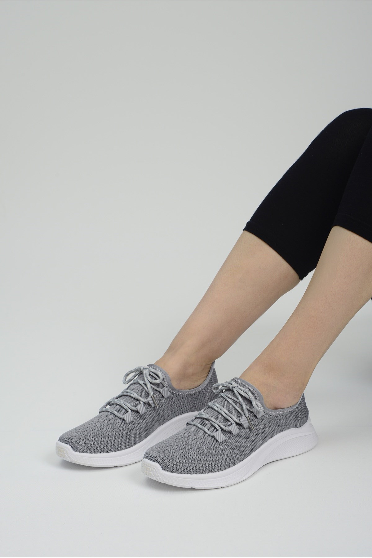 Gri Fileli Yazlık Günlük Kadın Spor Ayakkabı Sneaker